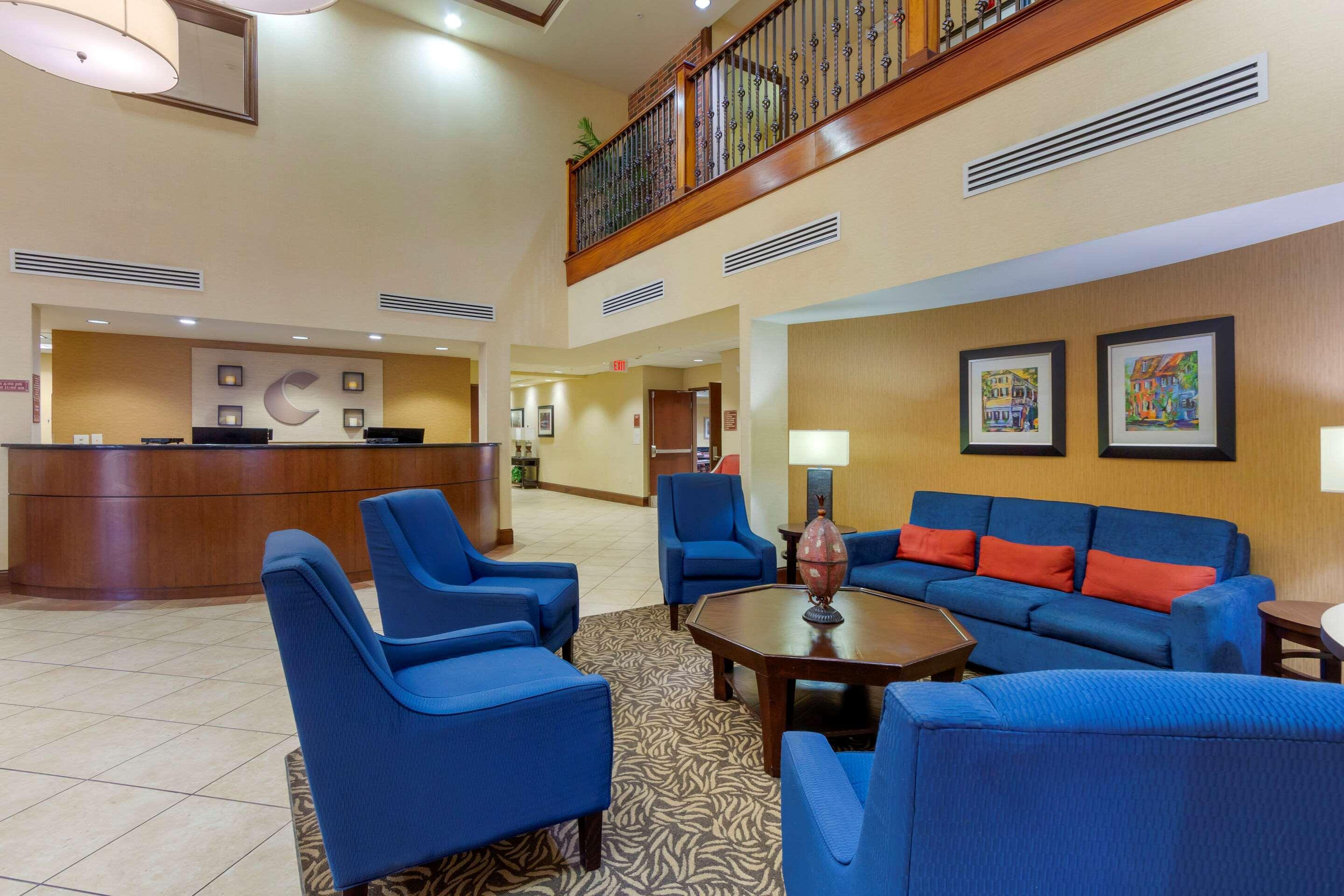Comfort Suites Charleston West Ashley Kültér fotó