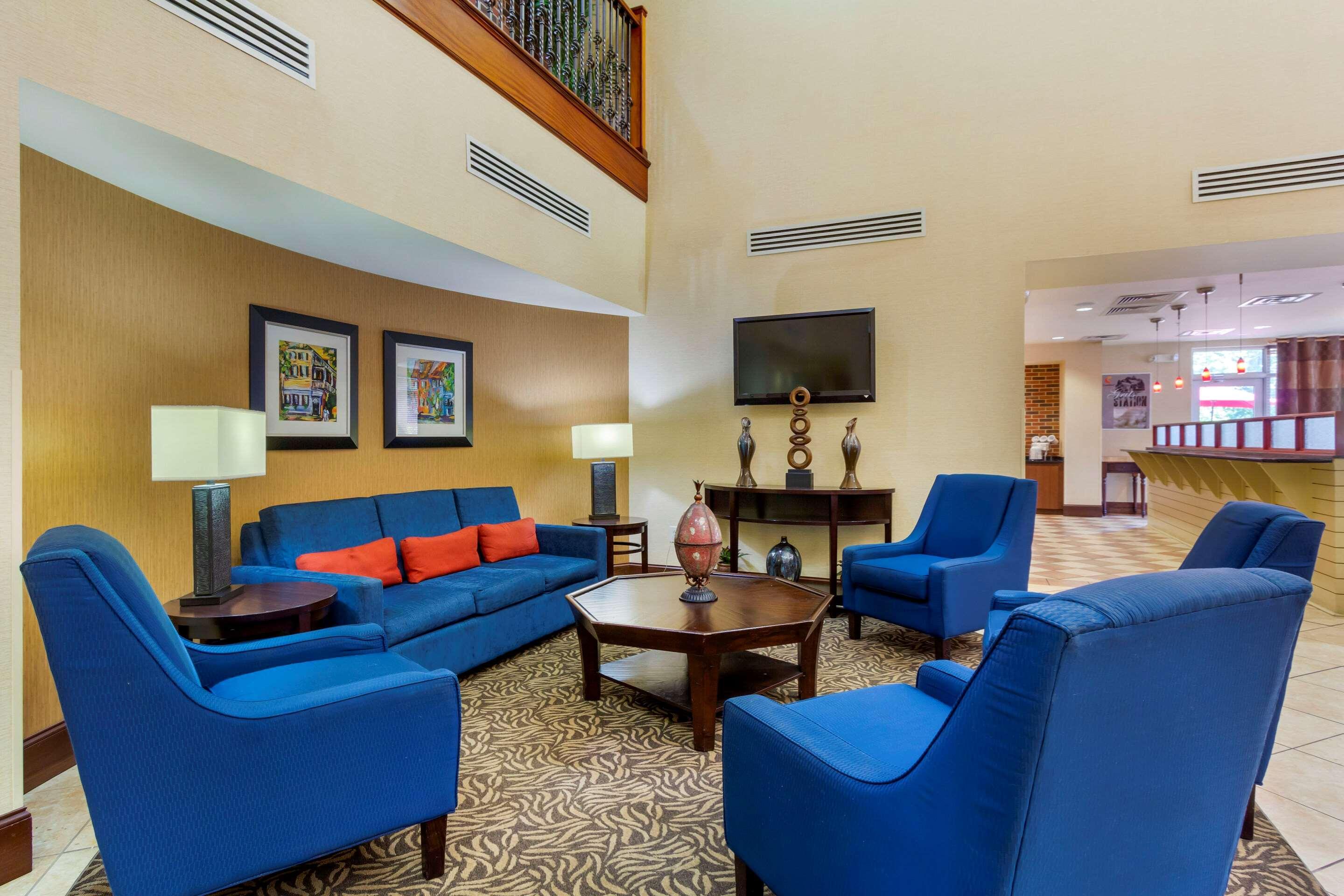 Comfort Suites Charleston West Ashley Kültér fotó