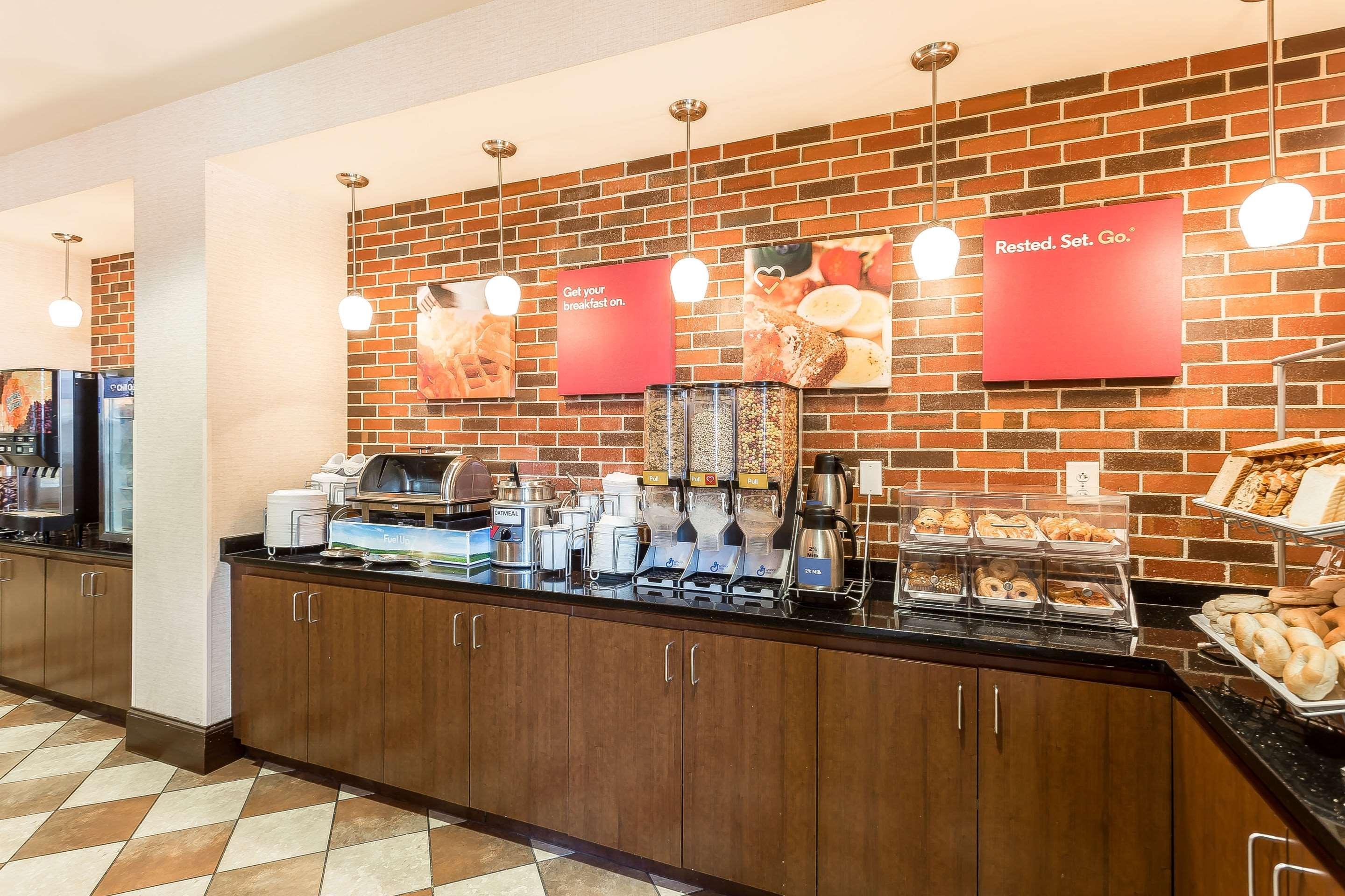 Comfort Suites Charleston West Ashley Kültér fotó