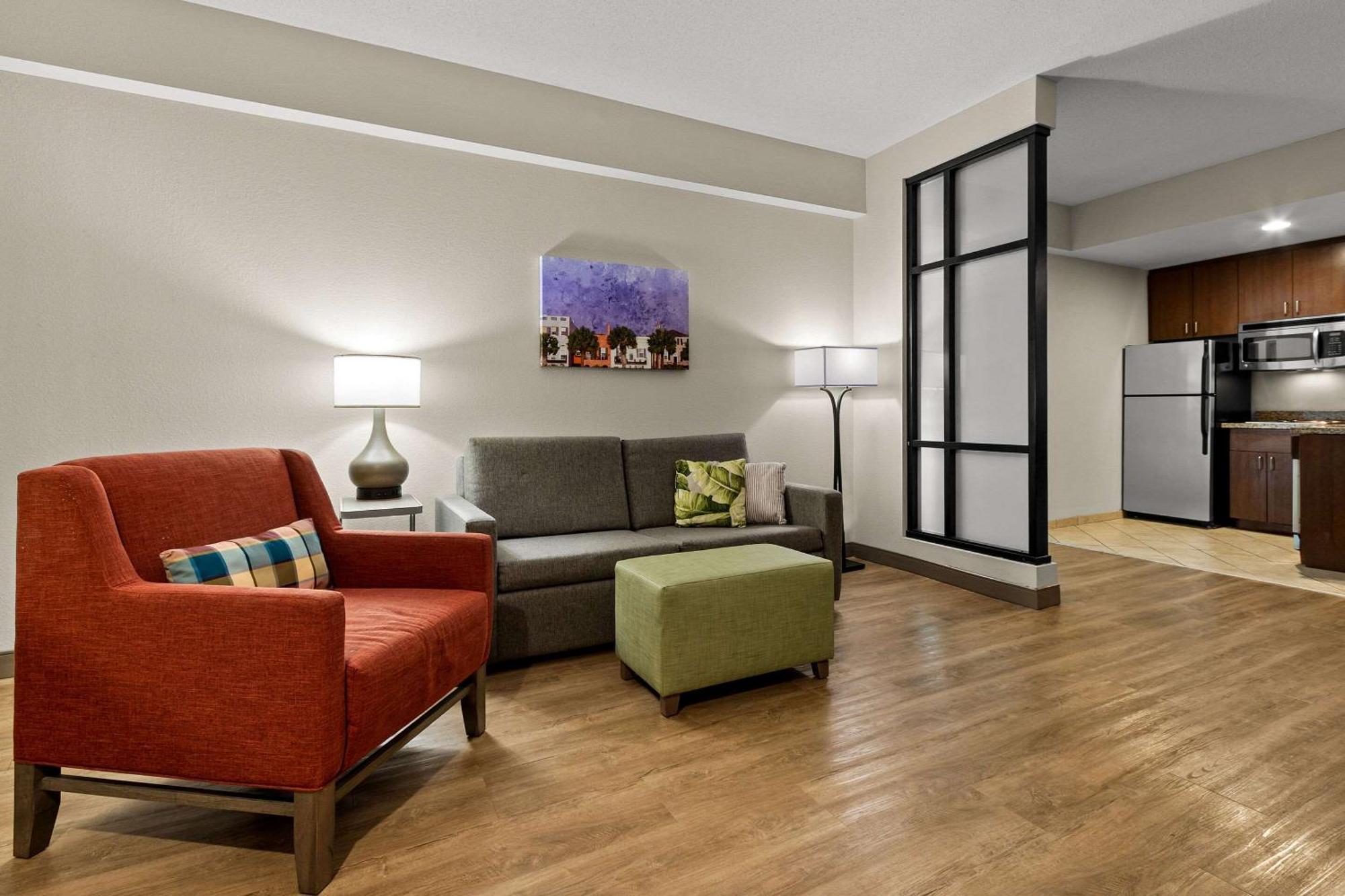 Comfort Suites Charleston West Ashley Kültér fotó